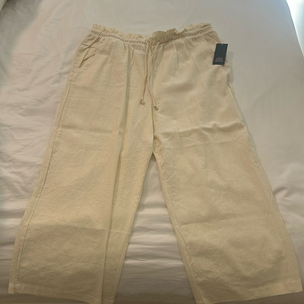 Wild Fable Paperbag Waist wide leg cropped pants